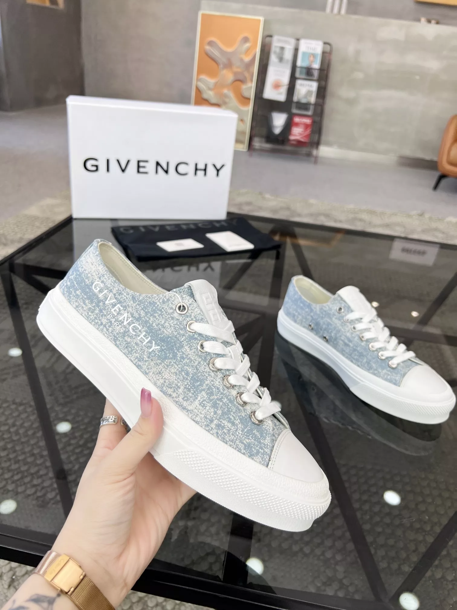 givenchy decontractees chaussures pour homme s_12b4aa43